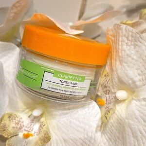 ✨ Brand new Global Beauty Care Clarifying Toner Pads